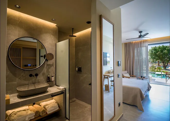 Hotell Portes Theros Nea Poteidaia